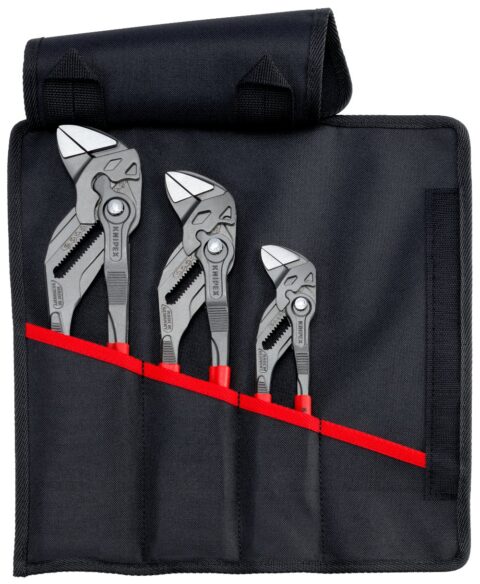 00 19 55 S11<br>Set of Pliers Wrenches