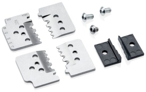 12 19 11<br>1 set of spare blades for 12 12 11