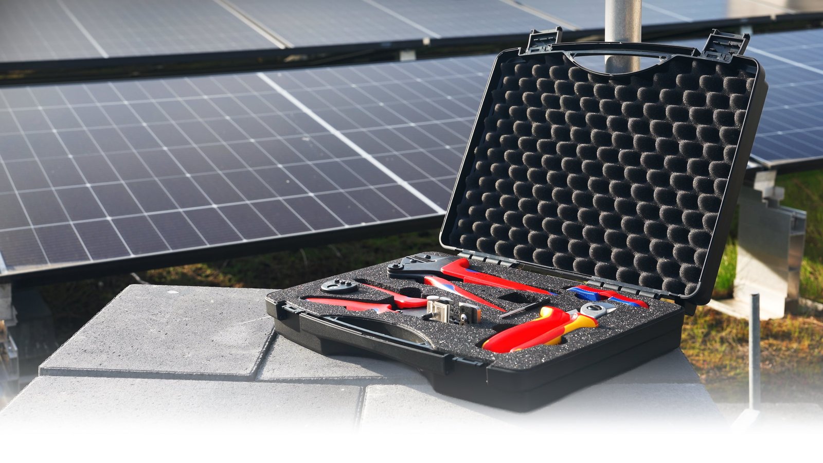 KNIPEX photovoltaic tool set